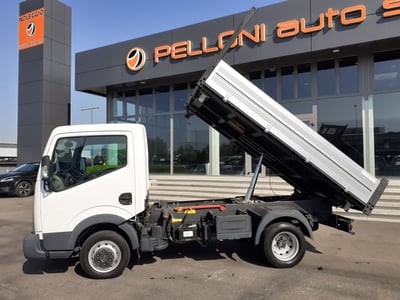 Nissan NT400 Cabstar 35.14 2.5 dCi 136 CV PC-RG Cabinato del 2016 usata a Modena