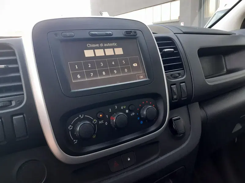 Fiat Talento Furgone usata a Modena (16)