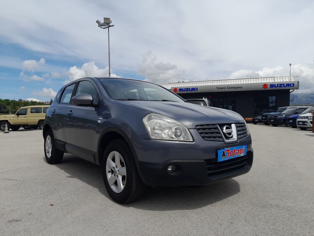Nissan Qashqai usata a L'Aquila (2)