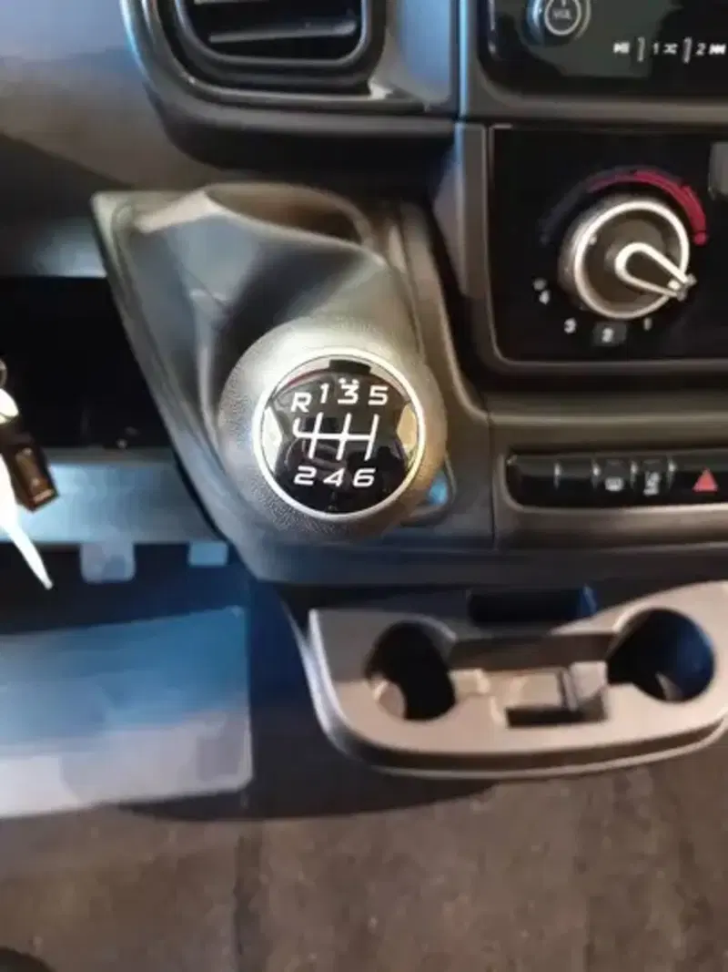 Fiat Ducato Furgone nuova a Milano (13)