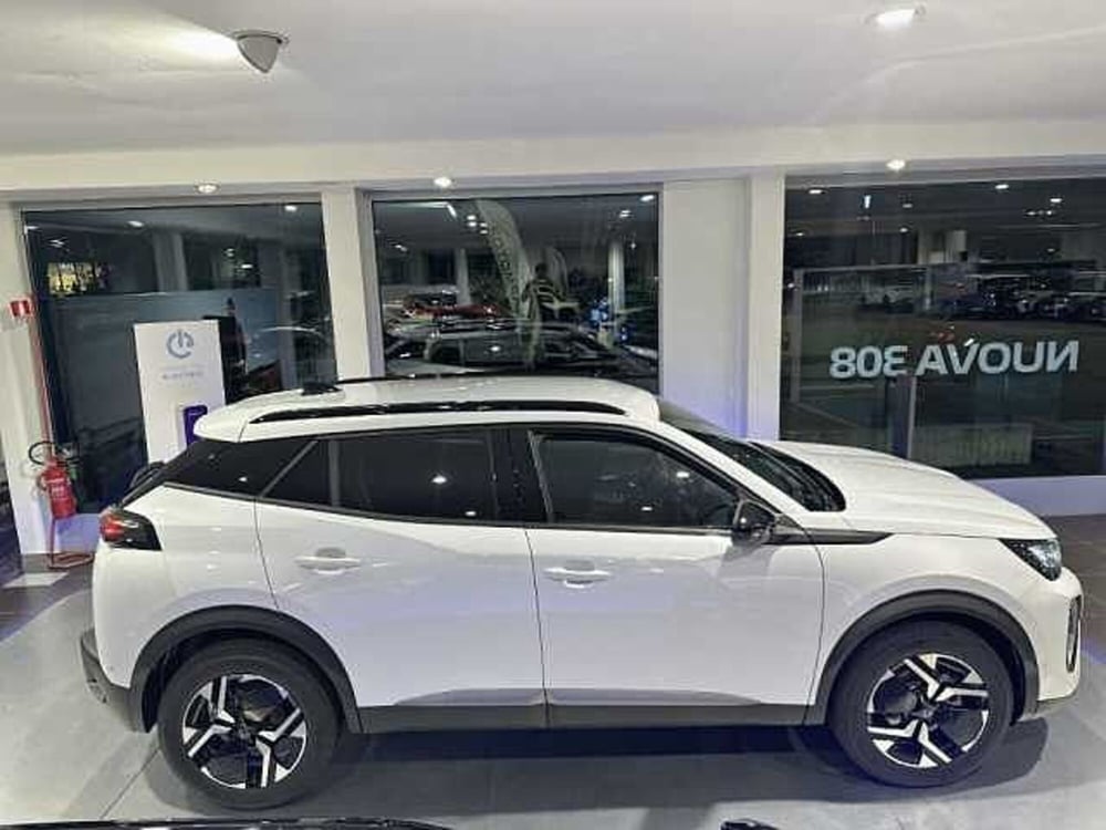 Peugeot 2008 nuova a Ravenna (4)