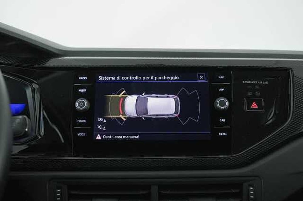 Volkswagen Polo usata a Como (15)