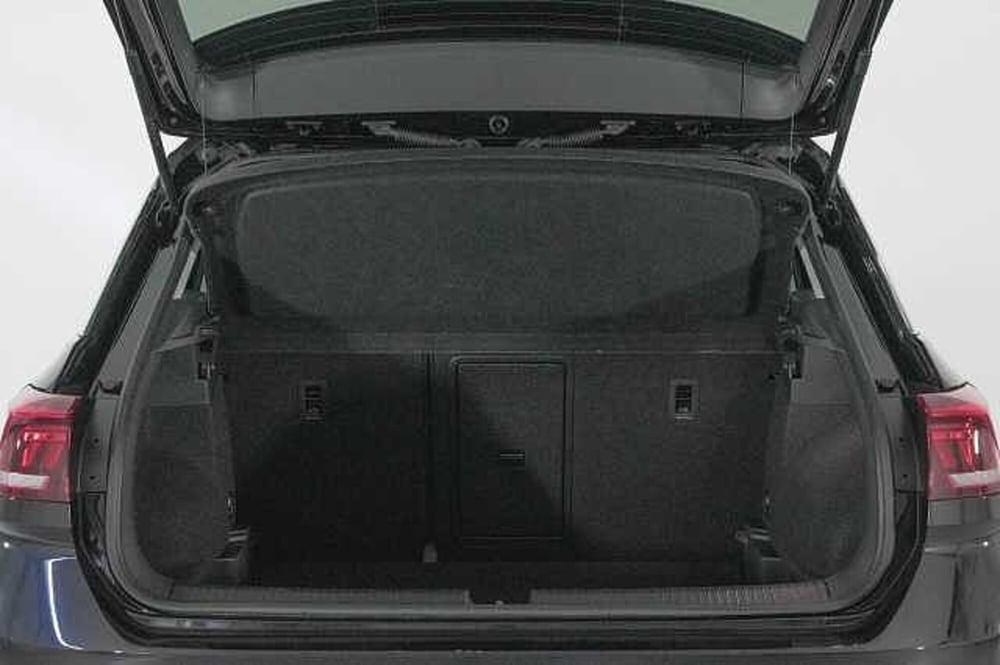 Volkswagen T-Roc usata a Como (8)
