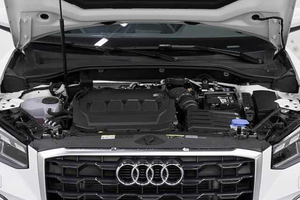 Audi Q2 usata a Como (11)