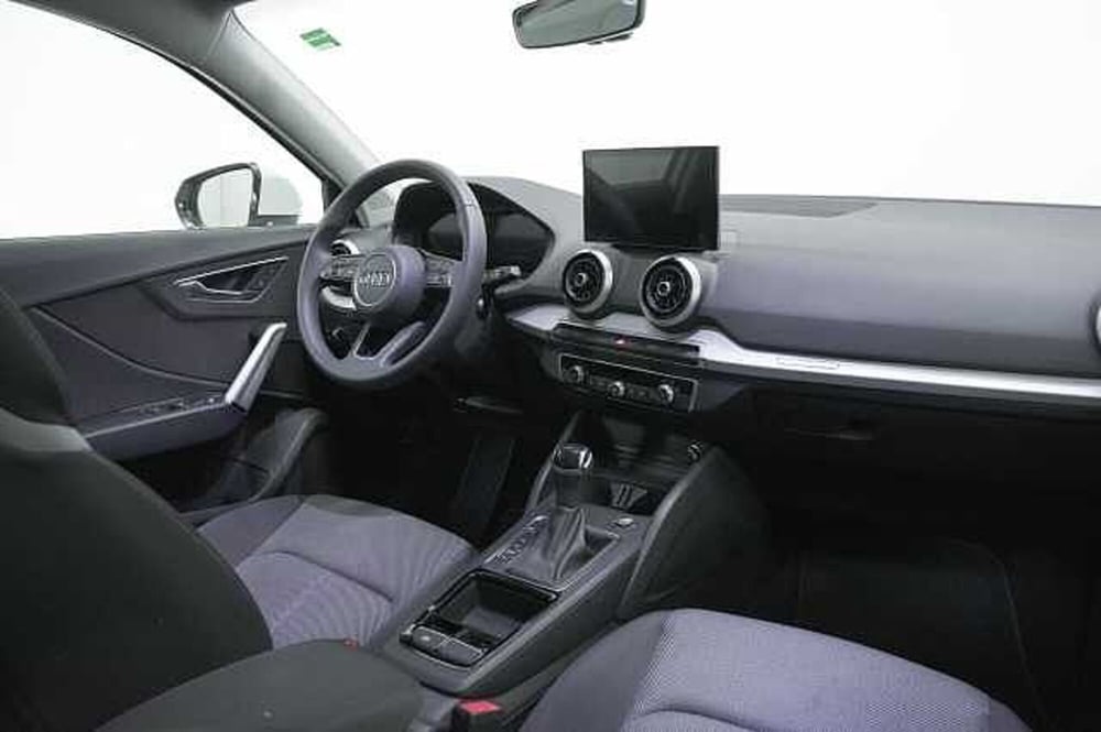 Audi Q2 usata a Como (7)