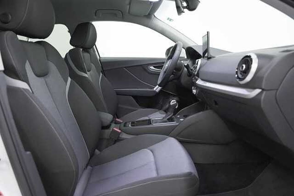 Audi Q2 usata a Como (8)