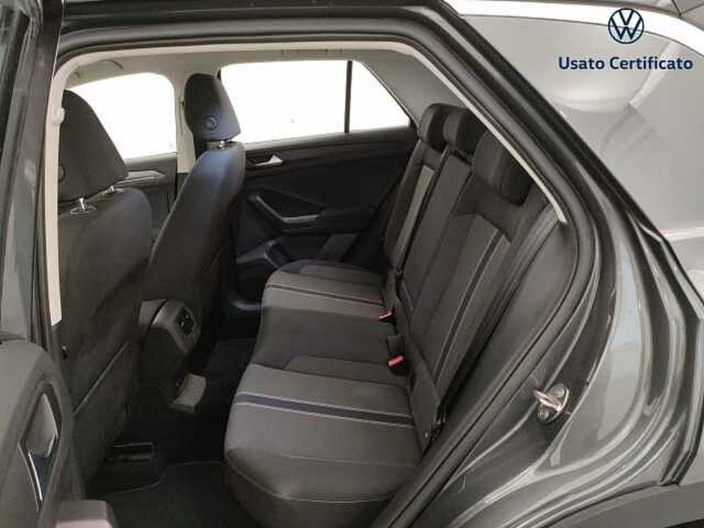 Volkswagen T-Roc usata a Varese (11)