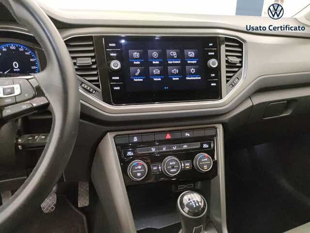 Volkswagen T-Roc usata a Varese (13)