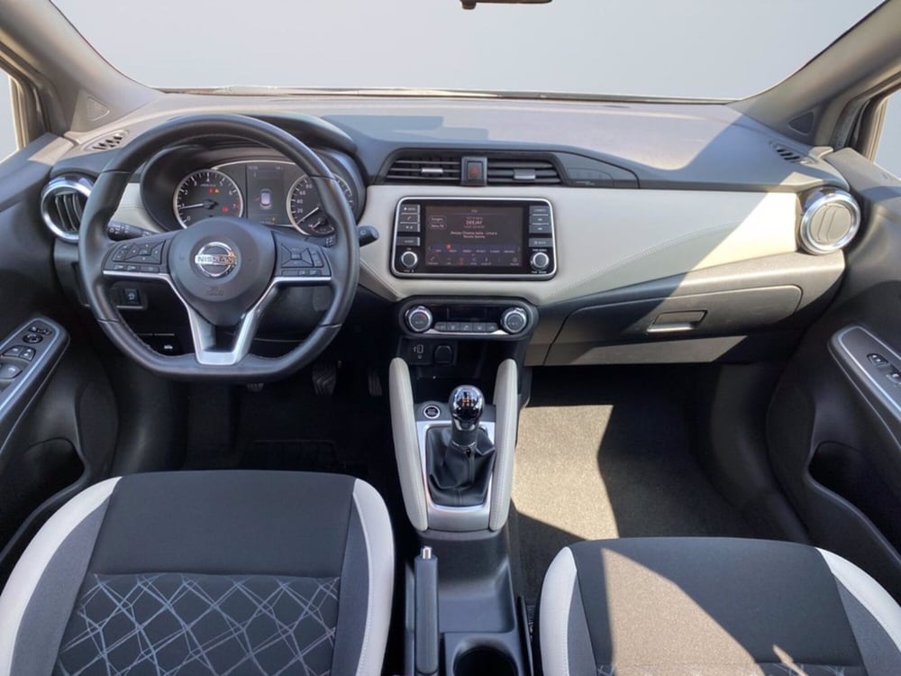 Nissan Micra usata a Milano (12)