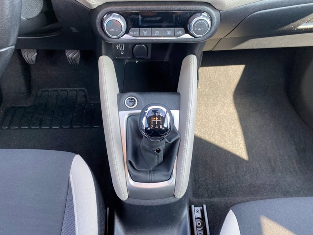 Nissan Micra usata a Milano (15)