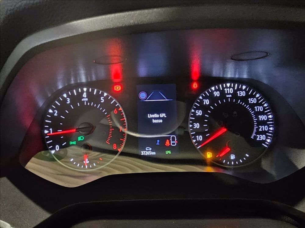 Renault Captur usata a Palermo (12)