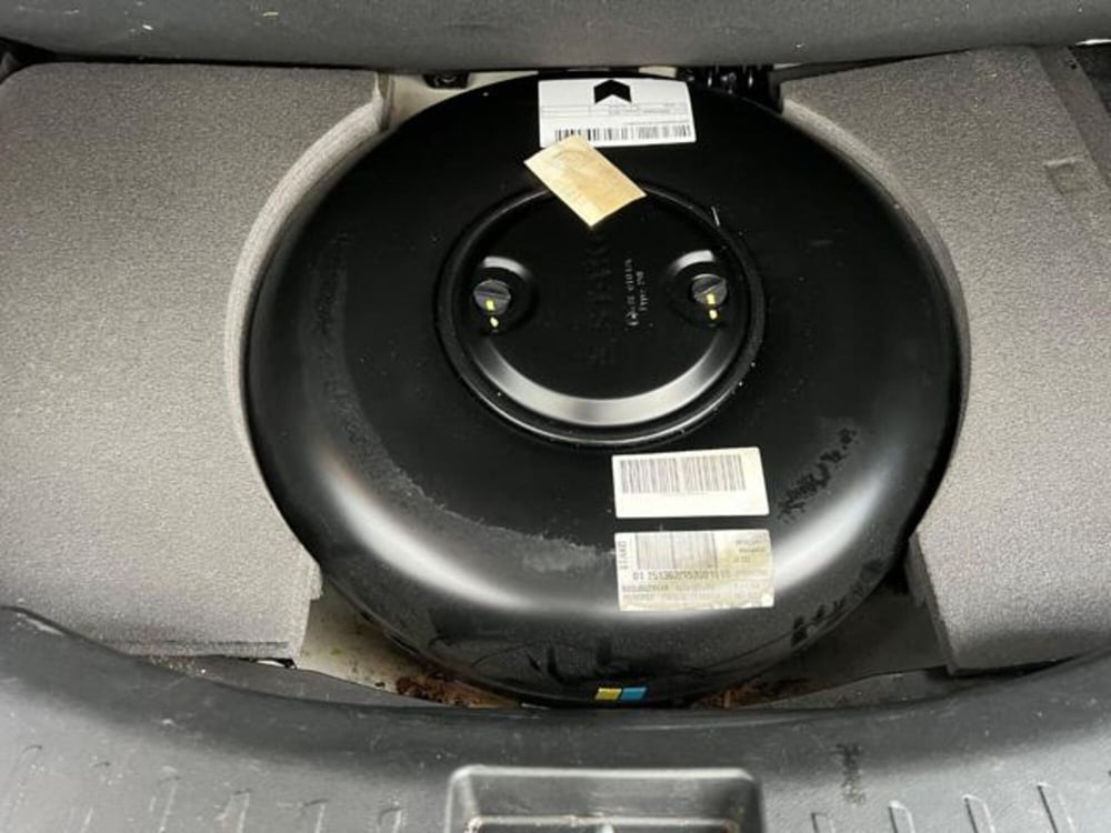 Lancia Ypsilon usata a Modena (14)