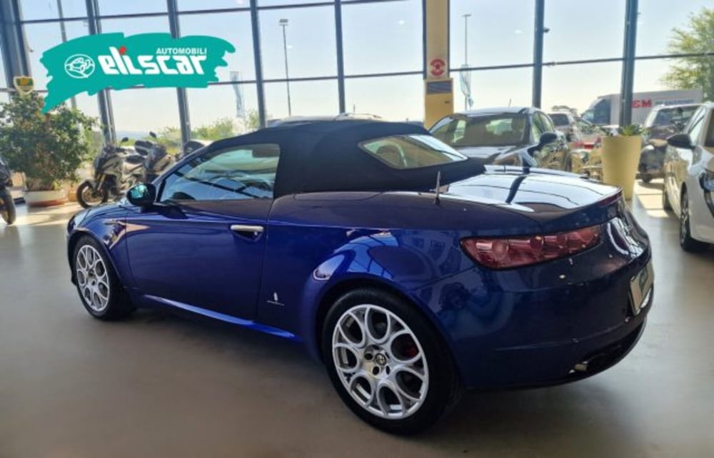 Alfa Romeo Spider usata a Verona (7)