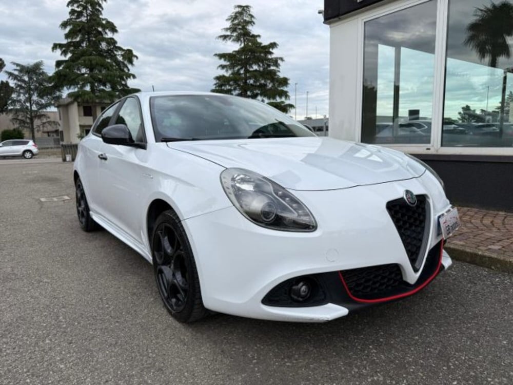 Alfa Romeo Giulietta usata a Bologna (3)