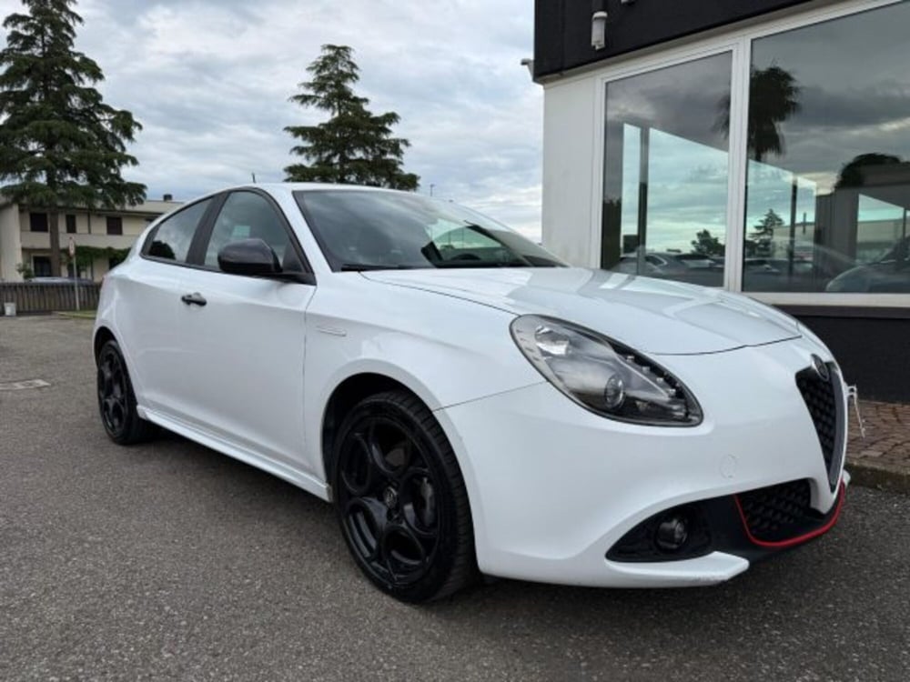 Alfa Romeo Giulietta usata a Bologna (4)