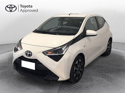 Toyota Aygo 1.0 VVT-i 72 CV 5 porte x-play del 2021 usata a Torino