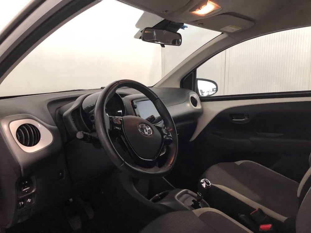 Toyota Aygo usata a Torino (10)