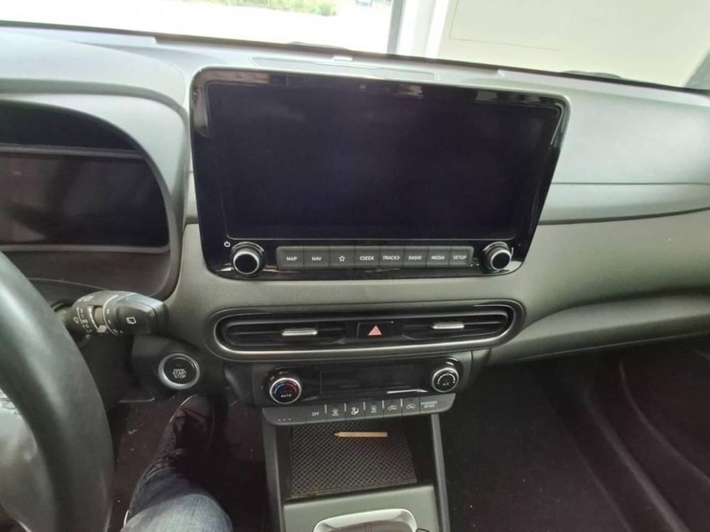 Hyundai Kona usata a Torino (10)