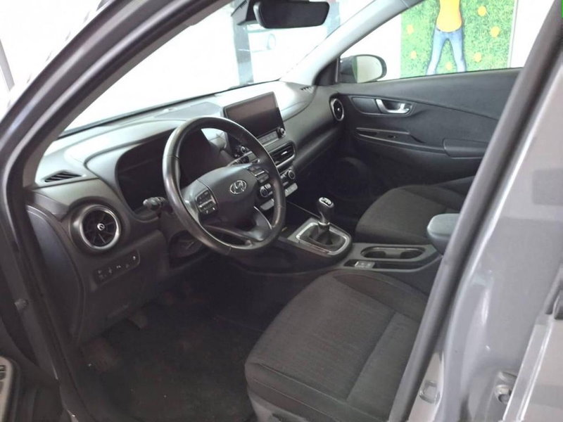 Hyundai Kona usata a Torino (10)