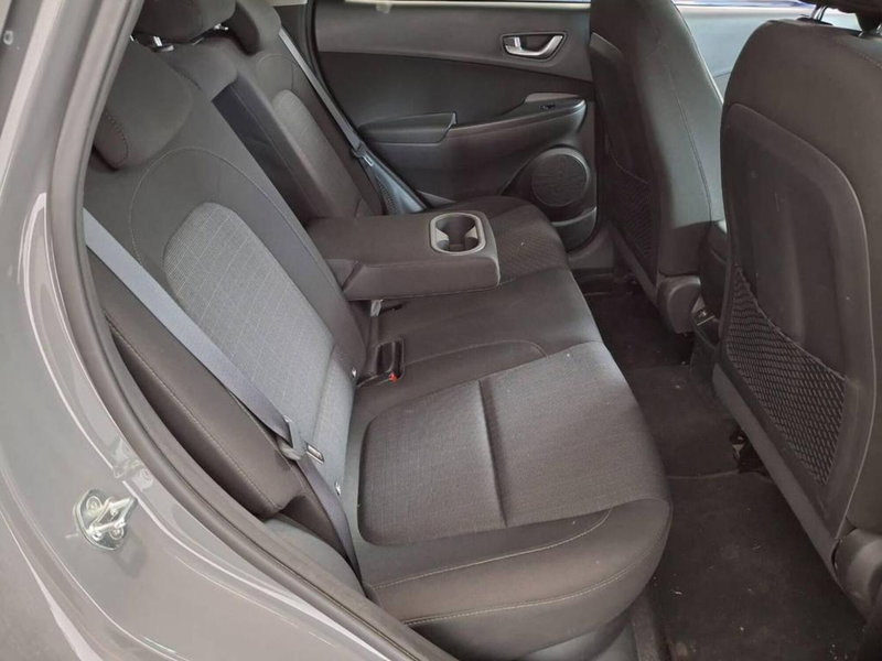 Hyundai Kona usata a Torino (14)