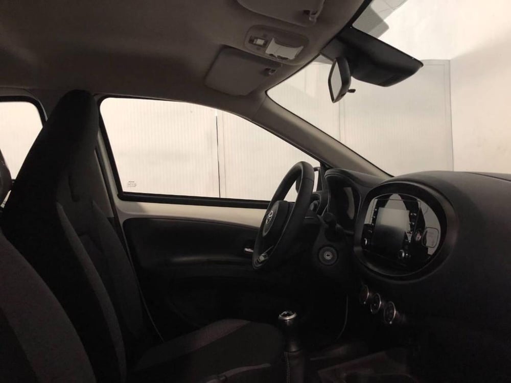 Toyota Aygo X usata a Torino (7)