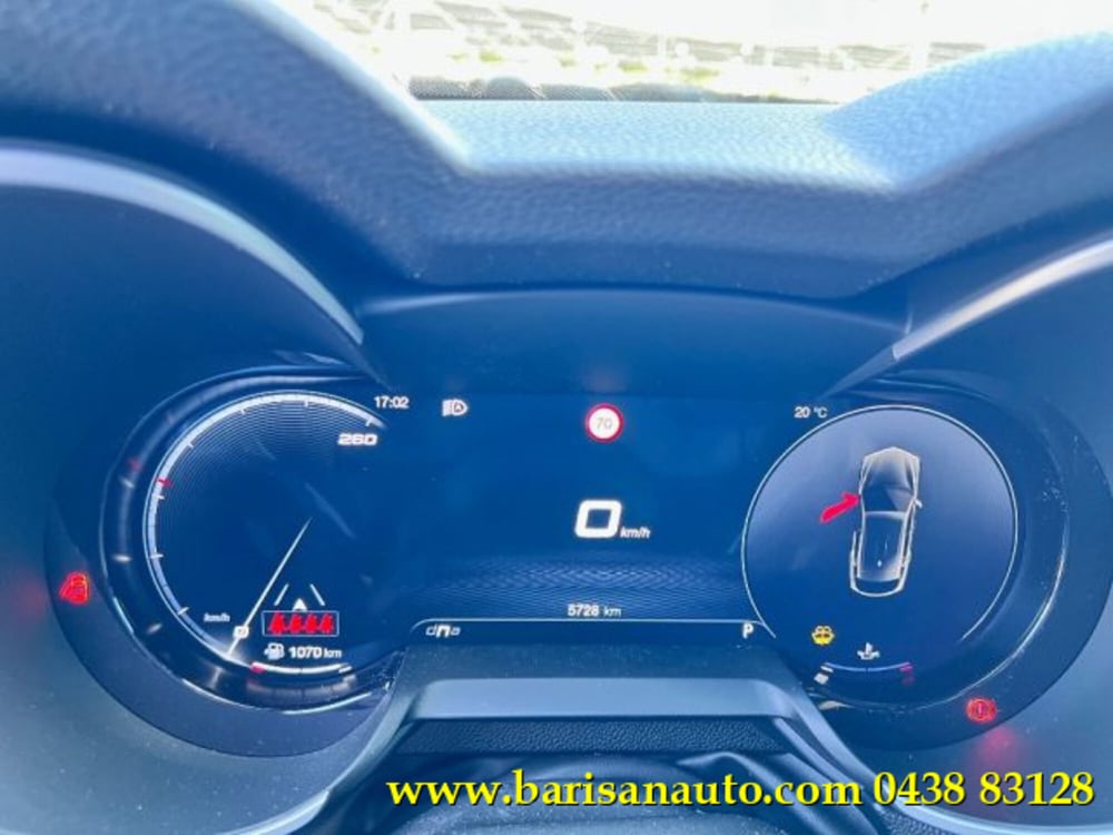 Alfa Romeo Stelvio usata a Treviso (11)