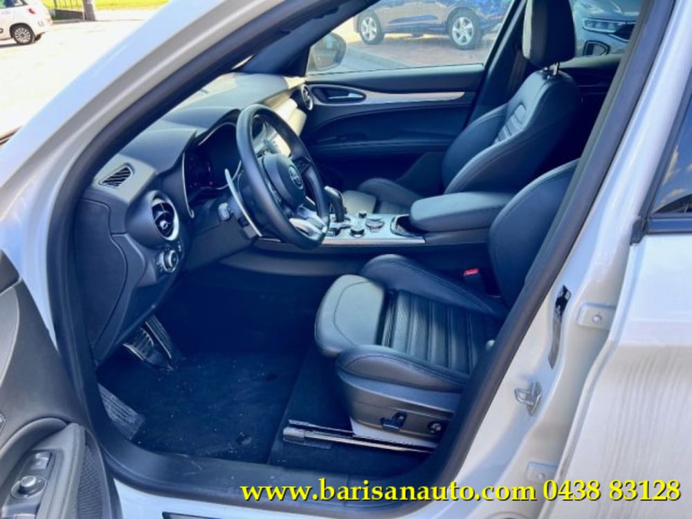 Alfa Romeo Stelvio usata a Treviso (5)