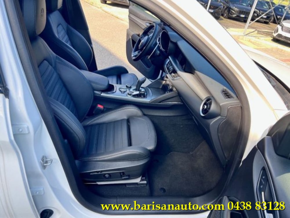 Alfa Romeo Stelvio usata a Treviso (6)
