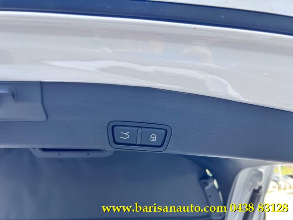 Alfa Romeo Stelvio usata a Treviso (9)