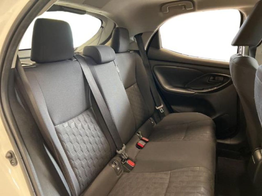 Toyota Yaris usata a Vercelli (8)