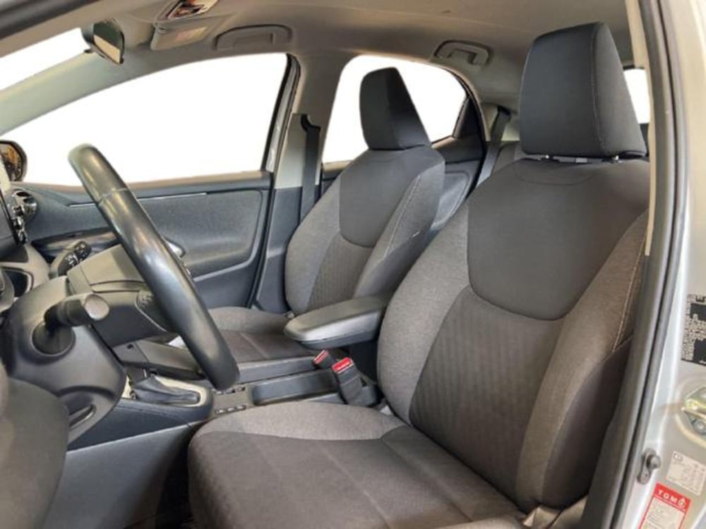 Toyota Yaris Cross usata a Vercelli (12)