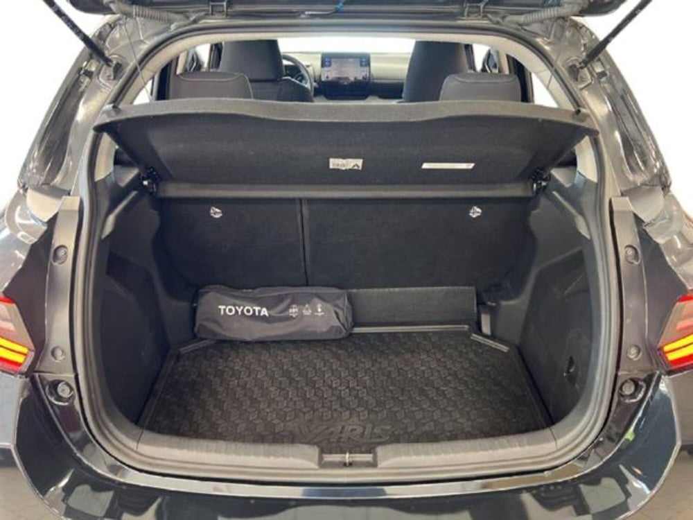 Toyota Yaris Cross usata a Vercelli (11)