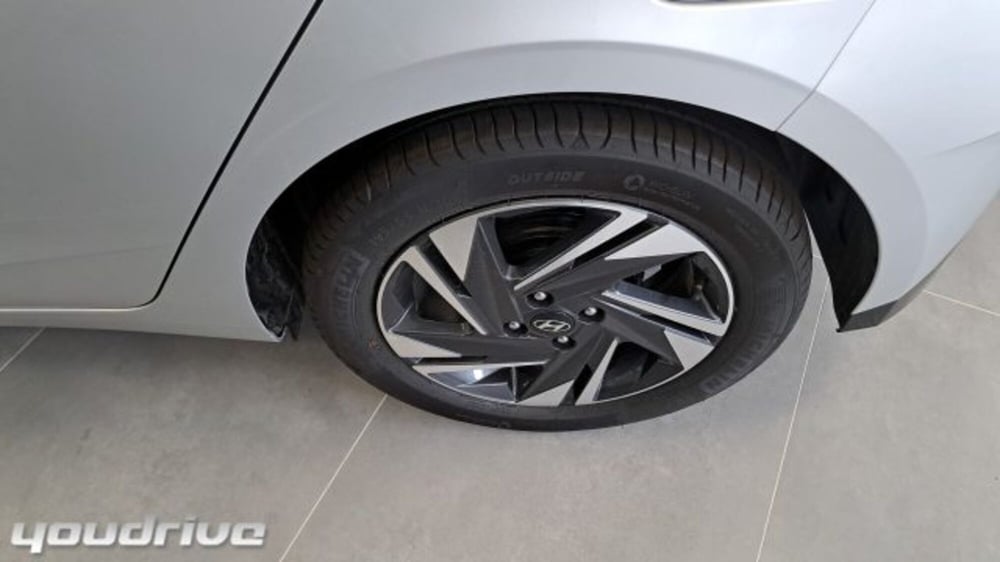 Hyundai i20 usata a Napoli (12)