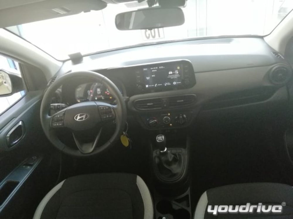 Hyundai i10 usata a Napoli (8)