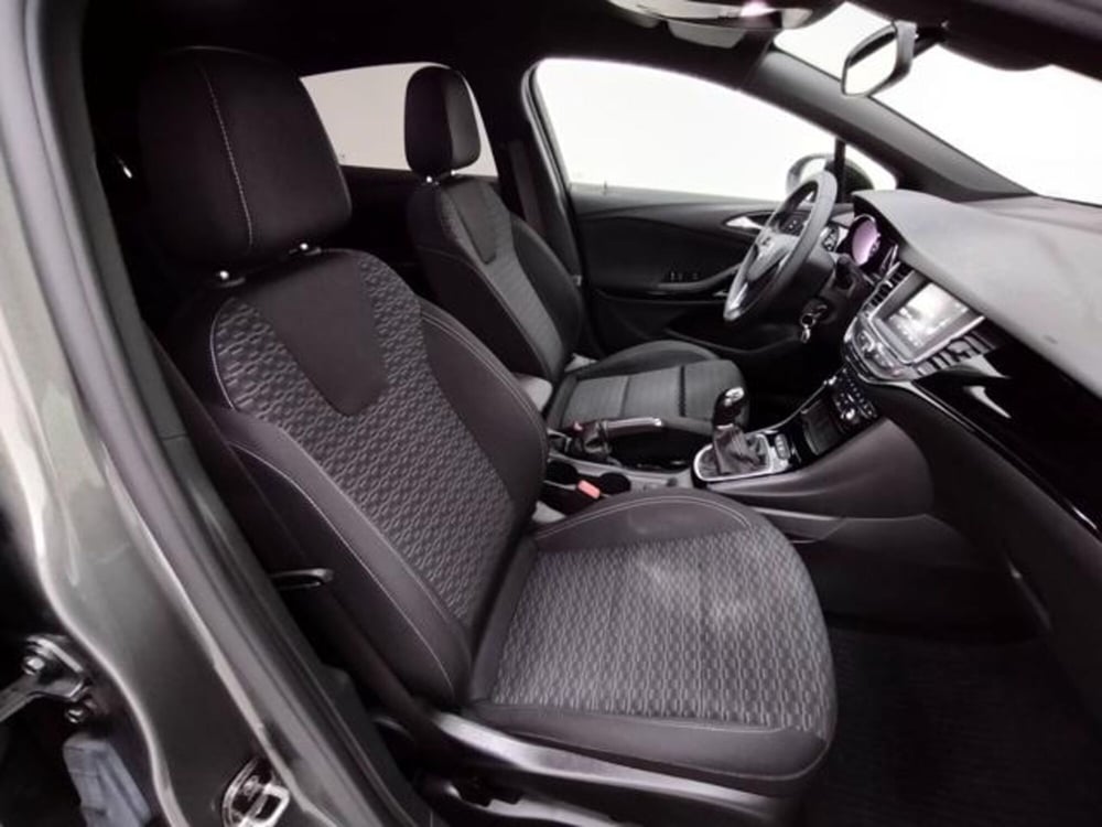 Opel Astra usata a Como (3)