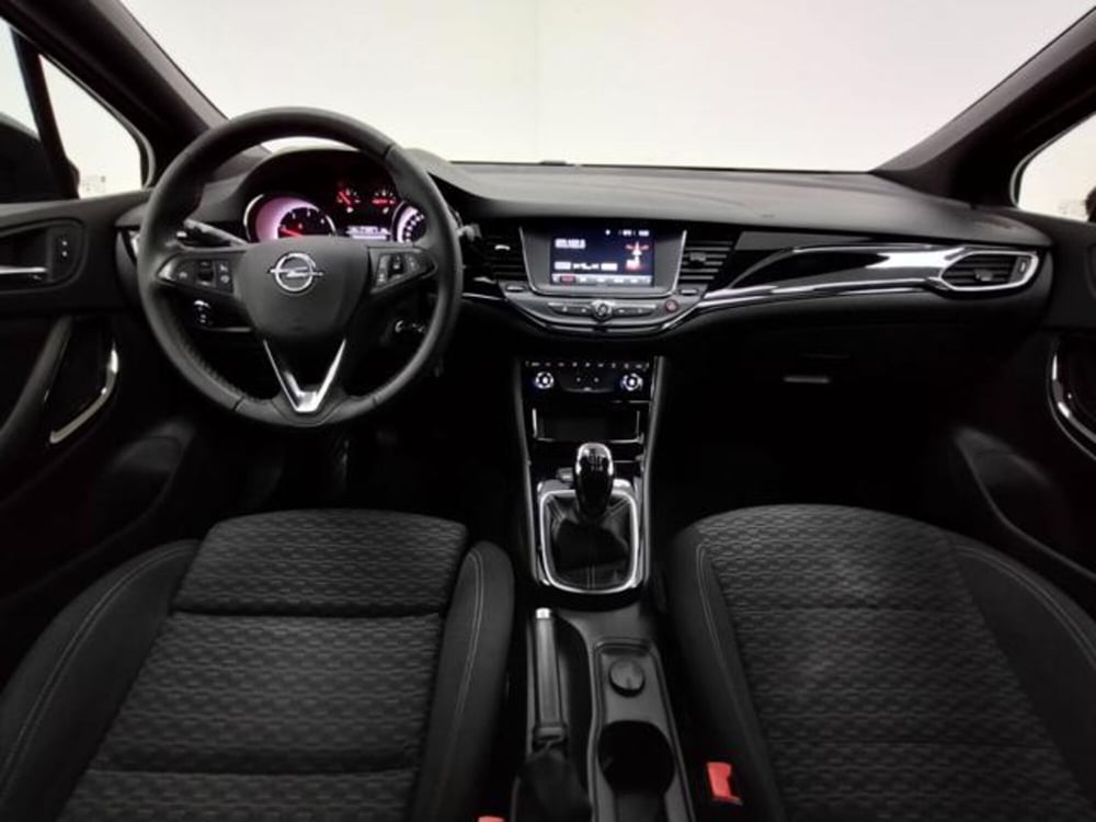 Opel Astra usata a Como (4)