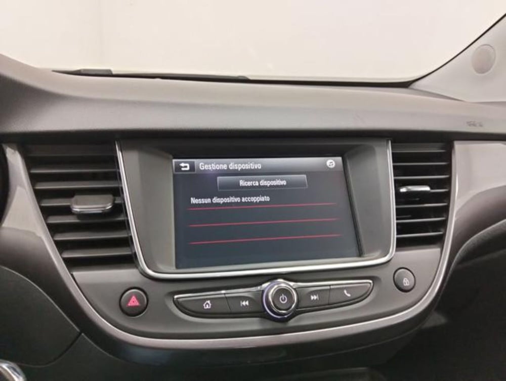 Opel Crossland X usata a Como (14)