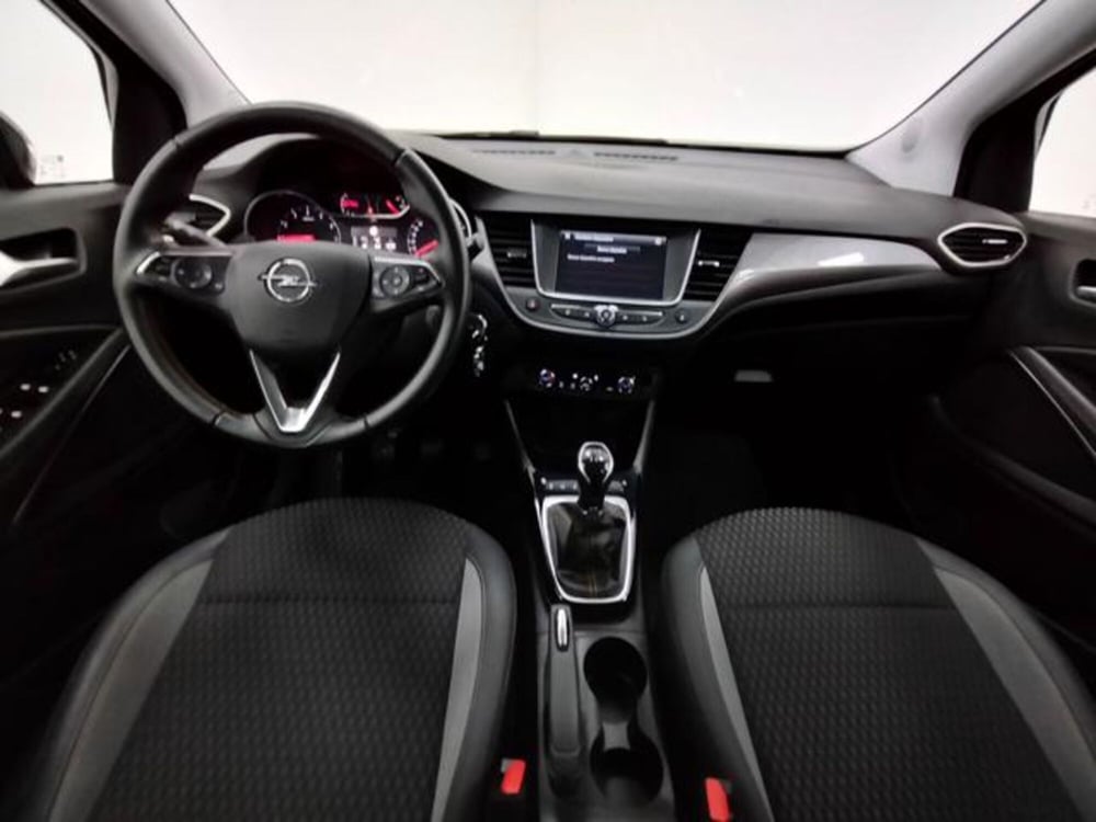 Opel Crossland X usata a Como (4)