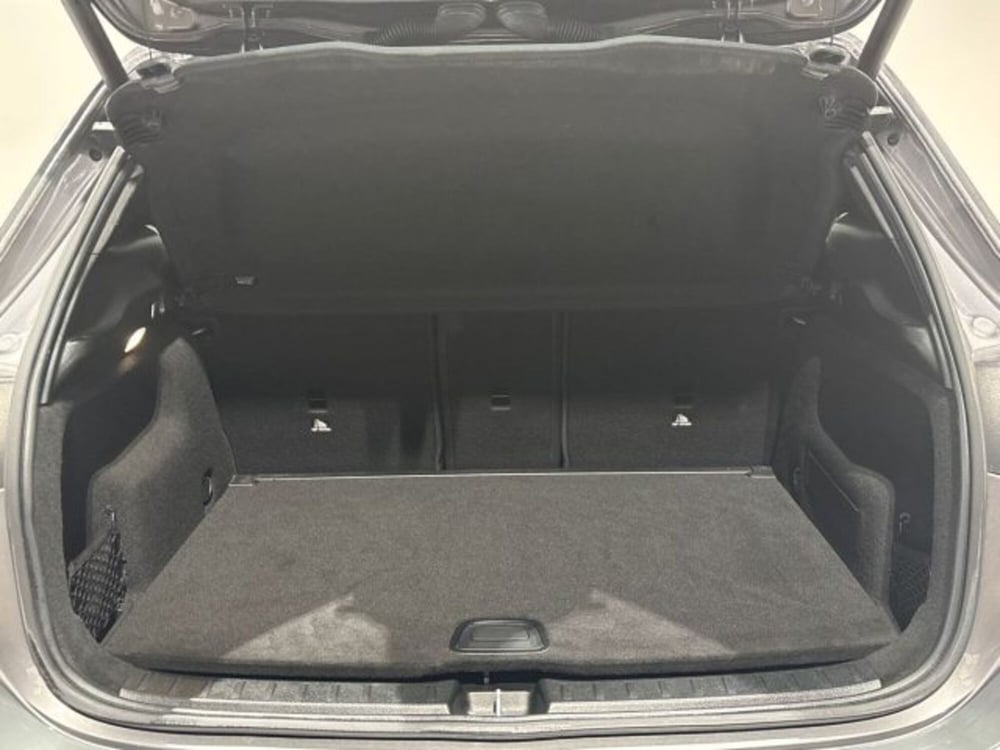 Mercedes-Benz GLA SUV usata a Bologna (8)