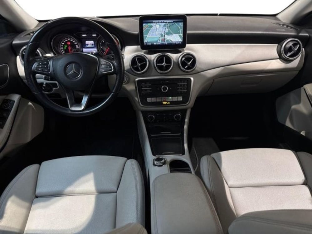 Mercedes-Benz CLA Shooting Brake usata a Bologna (9)