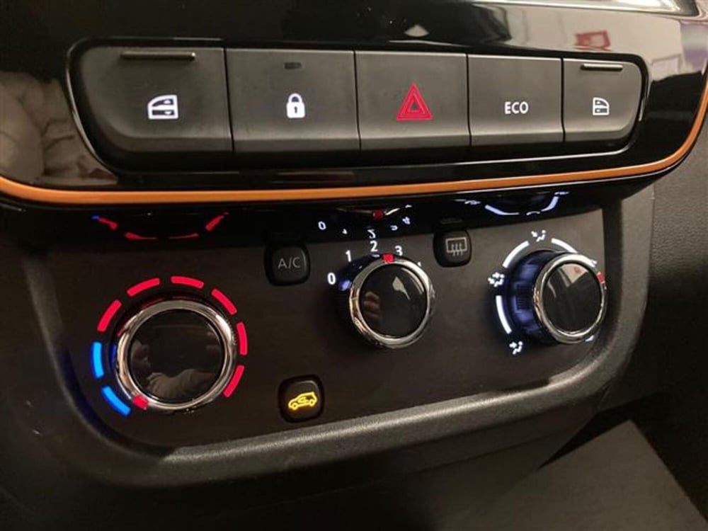 Dacia Spring usata a Brescia (15)