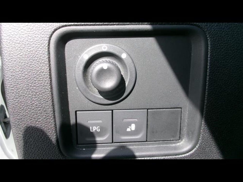 Dacia Duster usata a Firenze (10)