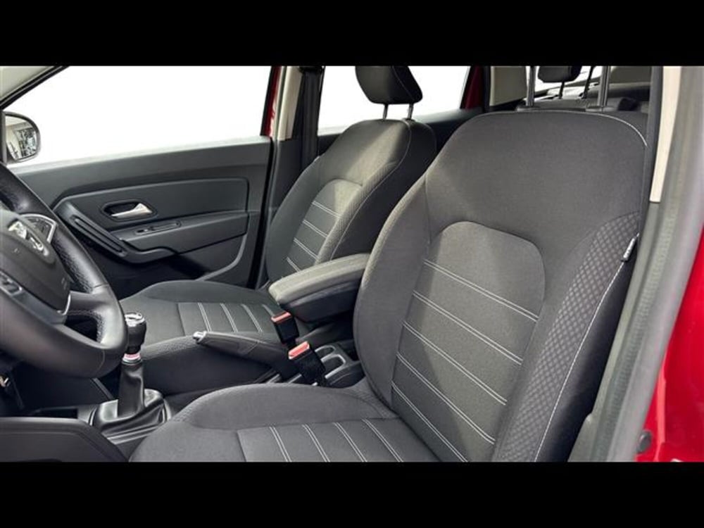 Dacia Duster usata a Treviso (15)