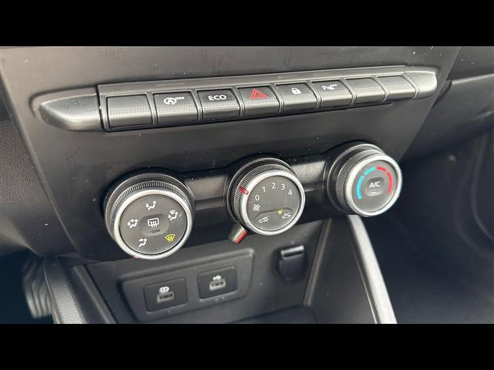 Dacia Duster usata a Treviso (9)