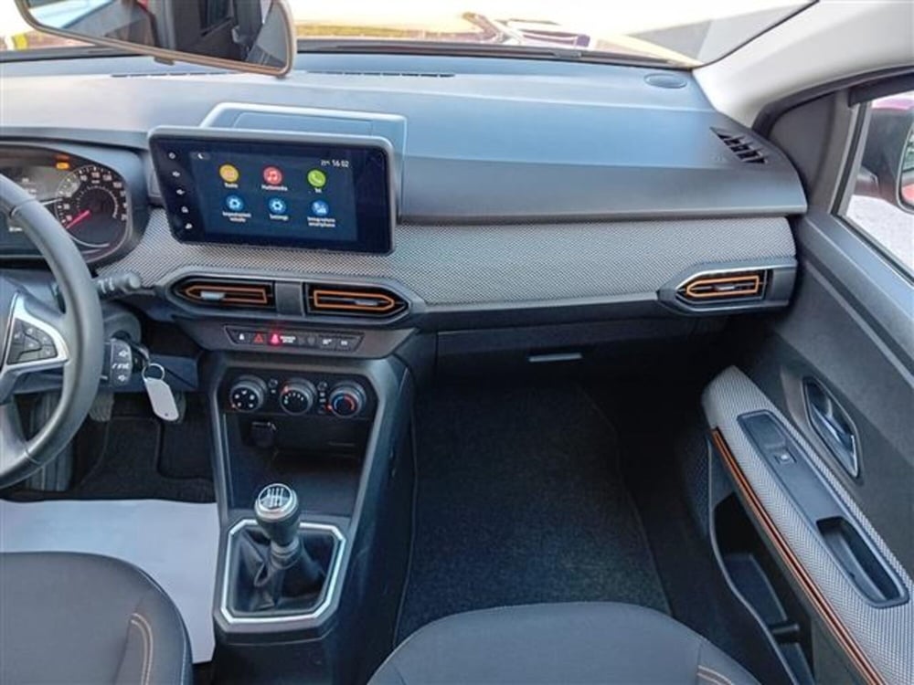 Dacia Sandero usata a Firenze (8)