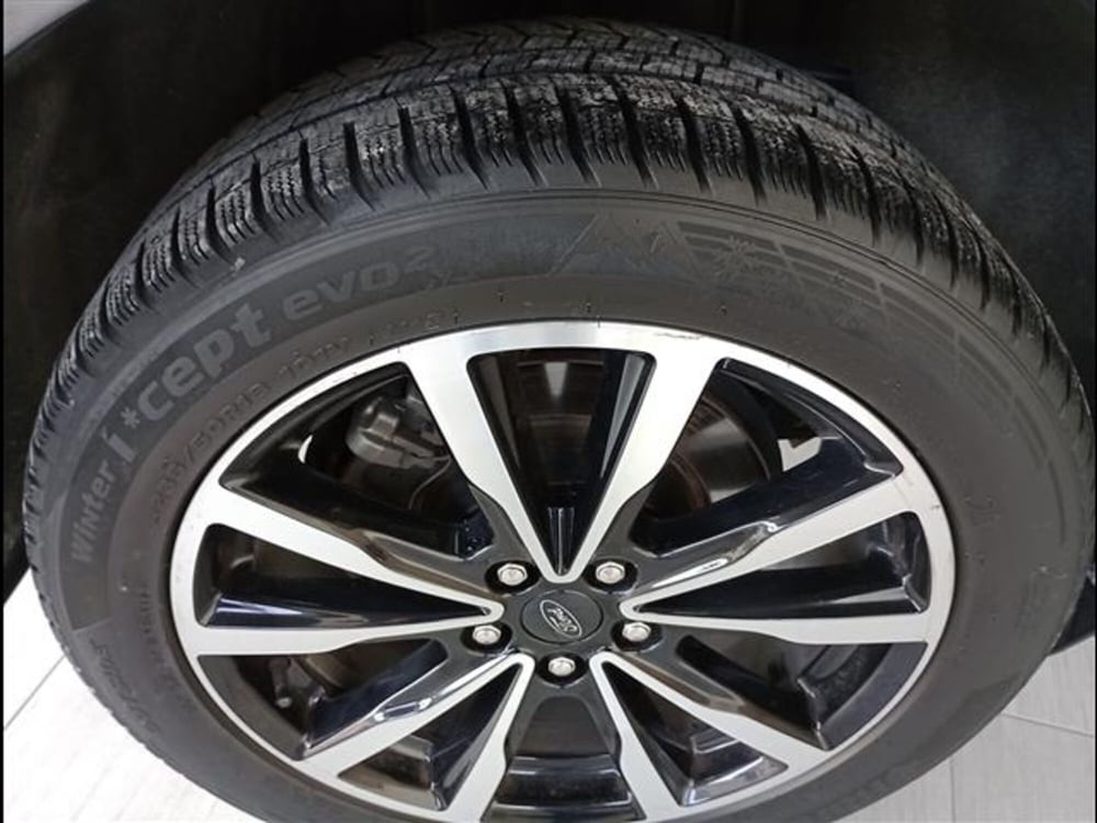 Ford Kuga usata a Milano (12)