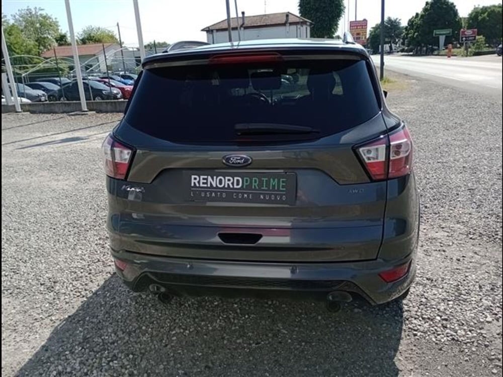 Ford Kuga usata a Milano (13)