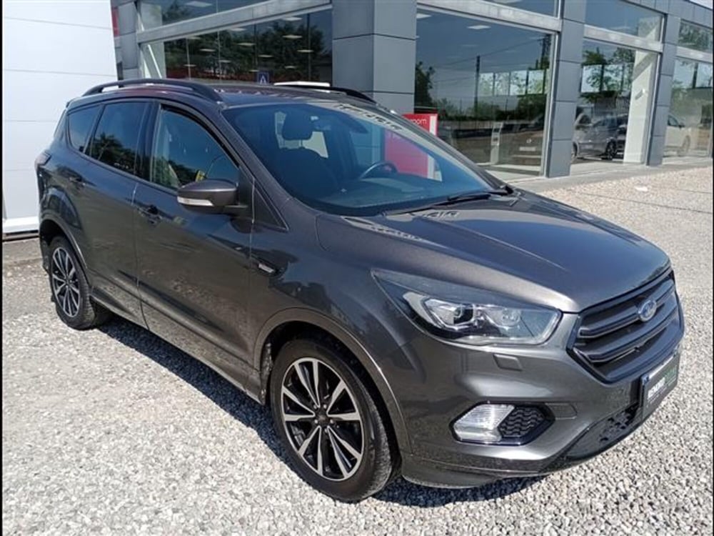 Ford Kuga usata a Milano (3)