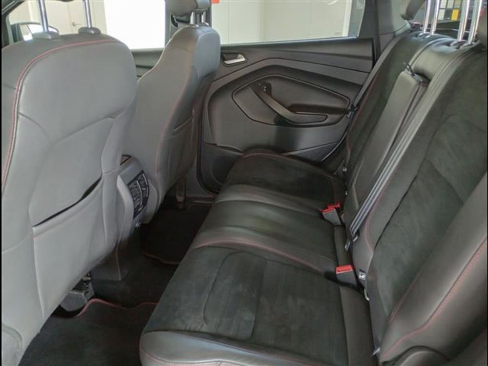 Ford Kuga usata a Milano (9)