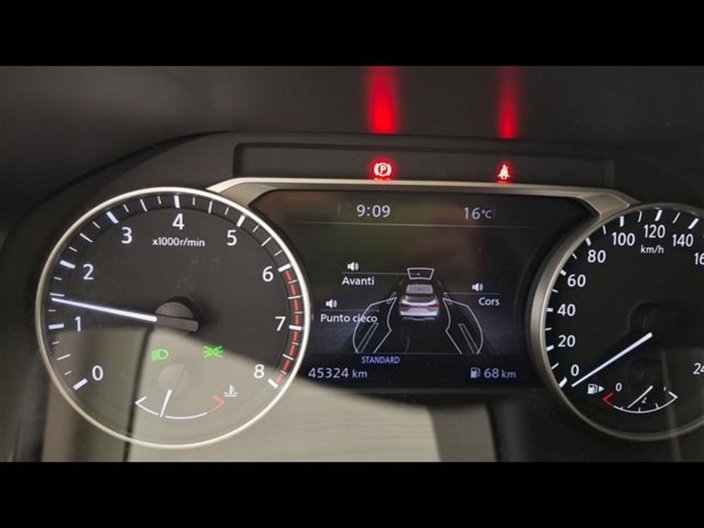 Nissan Qashqai usata a Milano (8)